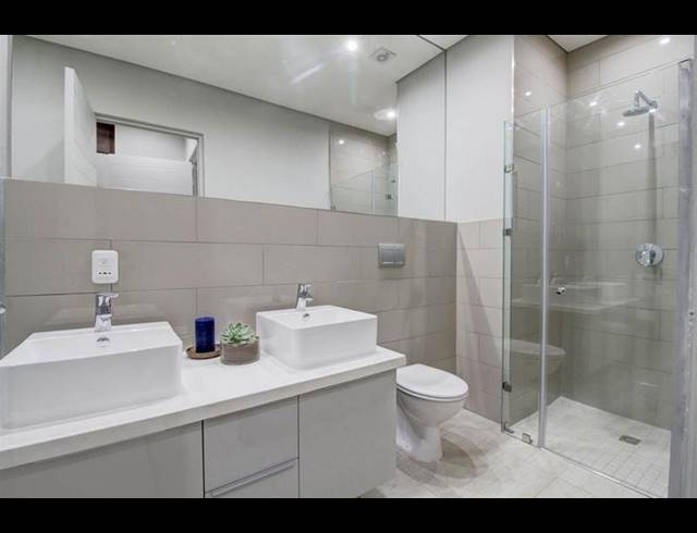 2 BEDROOM PROPERTY TO RENT IN MENLO PARK